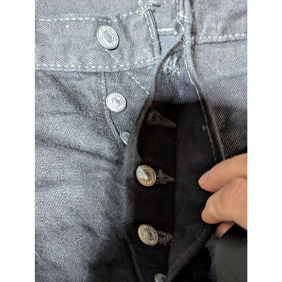 Levi's Vintage Men's Black Solid Button Fly 501 Denim Jeans Size 40 x 32 - Picture 3 of 7